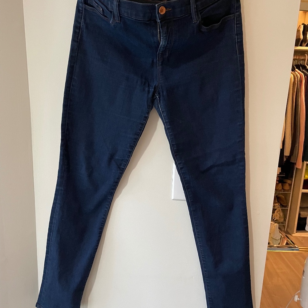 J BRAND JEANS SIZE 30 DARK INDIGO BLUE